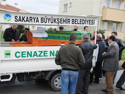 Yenikent Derneği Yöneticisi Arslan, Babasını Kaybetti