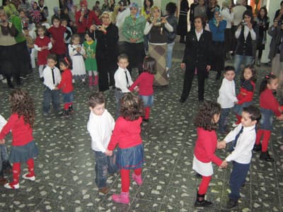 Akyazı Kız Meslek Lisesi Çay Partisi Düzenledi
