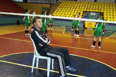 Atatürk Spor Salonun'da Oturma Eylemi