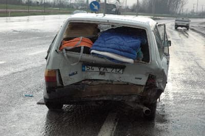 Karasu Yolu'nda Trafik Kazası: 4 Yaralı