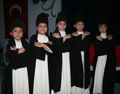 Özel Ufuk, Mevlana'yı Unutmadı