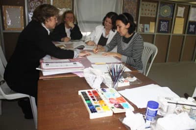 Erenler'de Tezhip ve Ebru Kursları Devam Ediyor