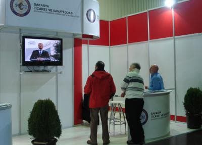 Süs Bitkisi Üreticileri Almanya'da Fuara Katıldı