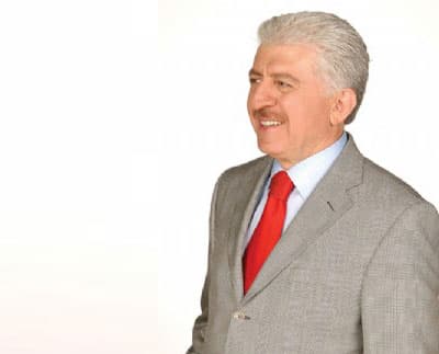 <p><font face="arial,helvetica,sans-serif" size="2"><strong>DEMOKRASİYİ ENGELLEYEMEYECEKLER</strong></font></p><p><font face="arial,helvetica,sans-serif" size="2">Duran, 'Balyoz' planlarının demokratik a&ccedil;ılımların &ouml;n&uuml;ne engel olamayacağını dile getirerek demokrasinin g&uuml;n&uuml;m&uuml;z d&uuml;nyasında olmazsa olmazlarından olduğunu vurguladı.</font></p><p><font face="arial,helvetica,sans-serif" size="2">Duran, <font color="#333399">&quot;&Ccedil;ağdaşlığın, modernliğin, Avrupa Birliği(AB) &uuml;yeliğinin temel şartı demokrasidir. Kimse T&uuml;rkiye'deki demokrasi isteğini engelleyemeyecektir. Bu yolda h&uuml;k&uuml;metin &ccedil;alışmalarını başarılı buluyor ve destekliyorum.&quot;</font> ifadelerini kullandı.</font></p><p><font face="arial,helvetica,sans-serif" size="2">Duran, kendisiyle ilgili yeni bilgi ve dok&uuml;man edindiği takdirde planı hazırlayanlar hakkında su&ccedil; duyurusunda bulunacağını s&ouml;zlerine ekledi.</font></p>