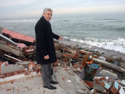 ''Deniz, 50 Metre İçeri Girerse Felaket Olabilir''