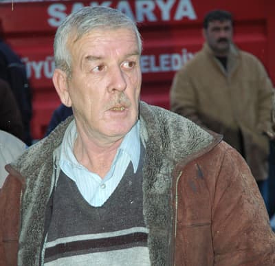 Hurdacı Dükkânı Alev Alev Yandı