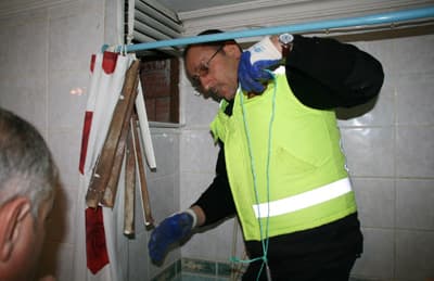 Akyazı'da Karga Kurtarma Operasyonu