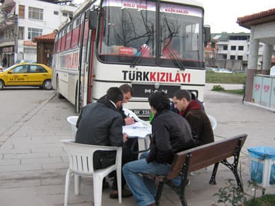Akyazı'da Kan Bağışı Kampanyası Düzenlendi