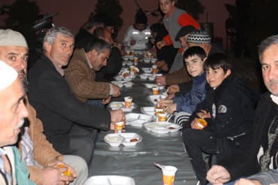 İzzet Öztürk İçin Mevlid-i Şerif Okutuldu