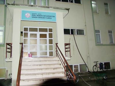 Prize Takılı Kalan Ütü Yurdu Yakıyordu