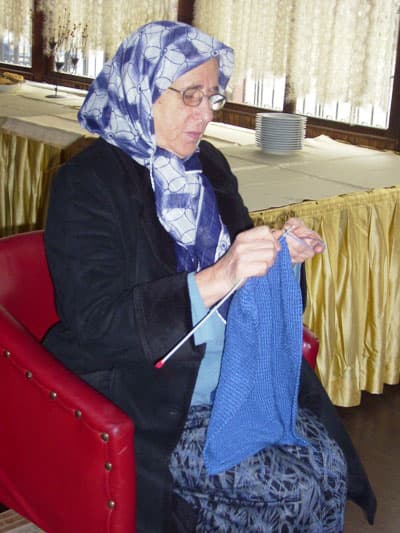 Haydi Bir İlmek de Siz Atın!