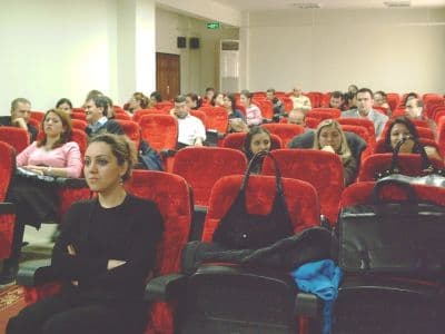 Geyve'de Stajyer Öğretmenlere Kurs Veriliyor
