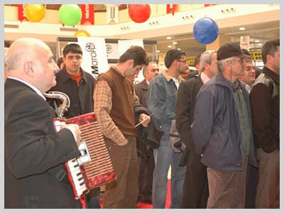 Dünya'ya Bu Pencereden Bakın!