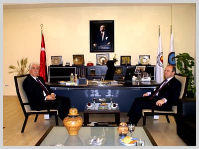 Van Valisi Çakacak'ın ATSO Ziyareti
