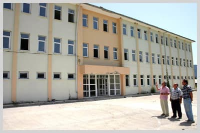 Taraklı Devlet Hastanesi Çürüyor
