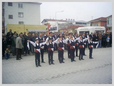 Erzurumlulur Derneği Yeni Yerine Taşındı