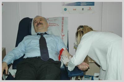 Sakaryalı Gazeteciler Kan Verdi