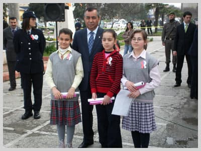 Gar Meydanı'nda Tören Düzenlendi