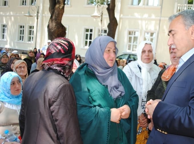 Kadın Kolları Başkanı'nın oğlu denizde kayboldu