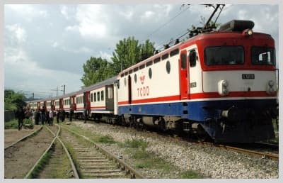 Tren Yolunda İntihar Girişimi