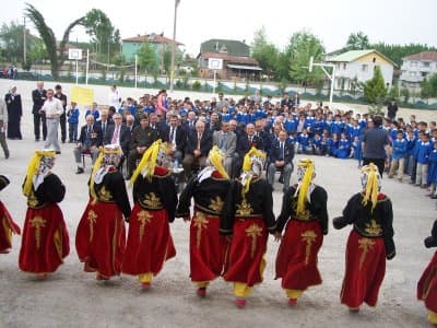 Gazilerden İlköğretim Okuluna Ziyaret