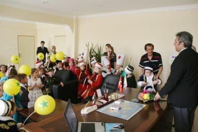 Miniklerden Akyazı Protokolüne Ziyaret