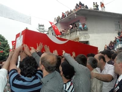 Şehit Tuncay Özdemir Dualarla Defnedildi