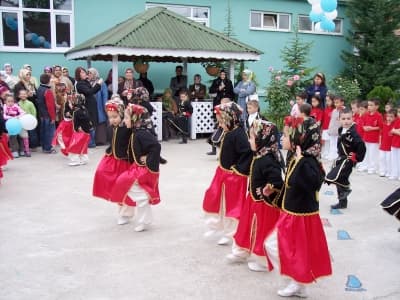 Anaokulu Öğrencilerinin El İşleri Sergilendi