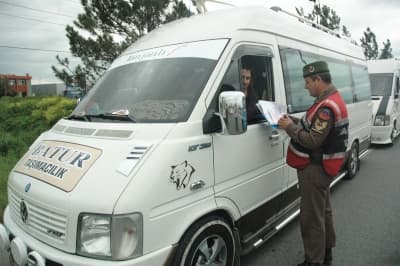 Okul Servis Araçlarına Denetim