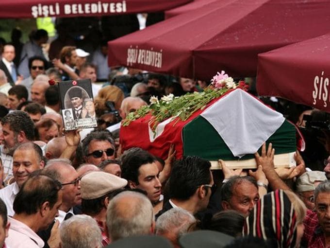 Atatürk'ün manevi kızı Akyazı'da hayatını kaybetti
