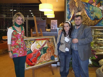 Nesrin Çolak, İlk Kişisel Resim Sergisini Açtı