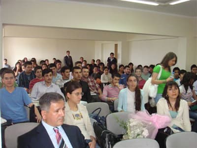 Vali Atak, Öğrencilerle Söyleşiye Katıldı