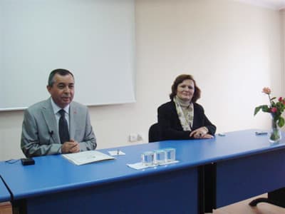 Vali Atak, Öğrencilerle Söyleşiye Katıldı