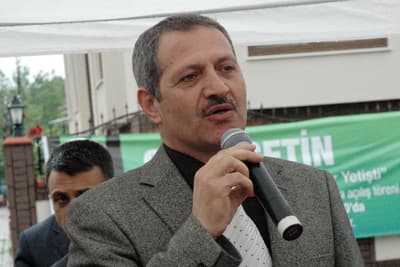 Oğuz Çetin'in Layihası Doğduğu Sokakta Açıldı