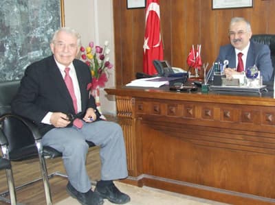 Hayırsever Muzaffer Sofuoğlu'ndan Milli Eğitim'e Ziyaret