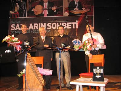 Herkes Sustu, Sazlar Konuştu