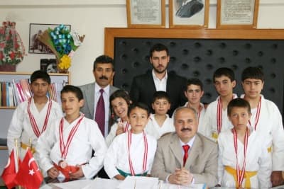 Hekimhan İlköğretim Okulu Madalyaları Topladı