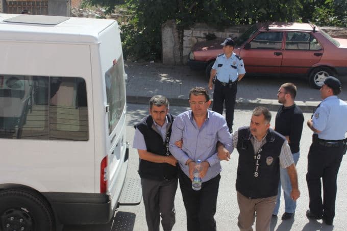 Adnan Uyumaz 3 kişiyi vurdu, 1 ölü!