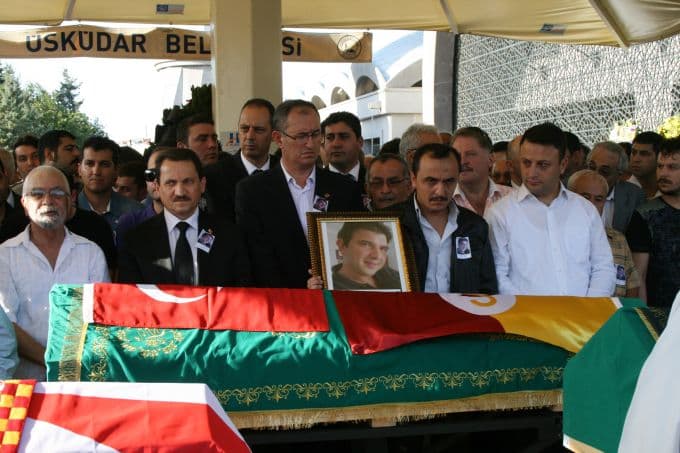 Adnan Uyumaz 3 kişiyi vurdu, 1 ölü!