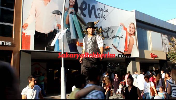 İşte Konser Öncesi Çark Caddesi!