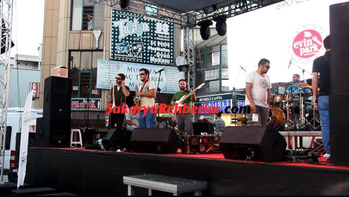 İşte Konser Öncesi Çark Caddesi!