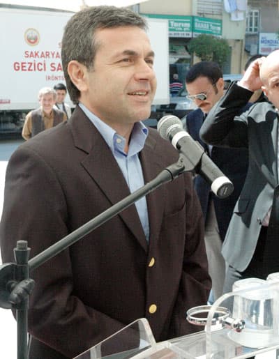 Aykut Kocaman'ın Layihası, Doğduğu Sokağa Törenle Asıldı