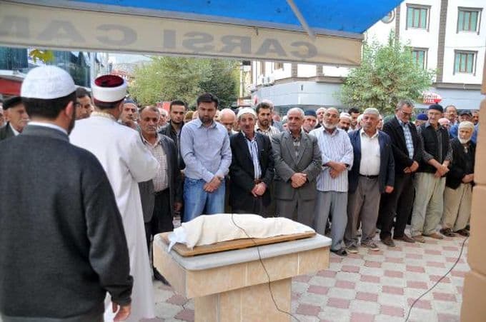 Pamukova'da hamile kadını vurdular, bebeği ise...