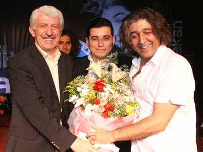 Murat Göğebakan, Sakaryalı Gençleri Coşturdu