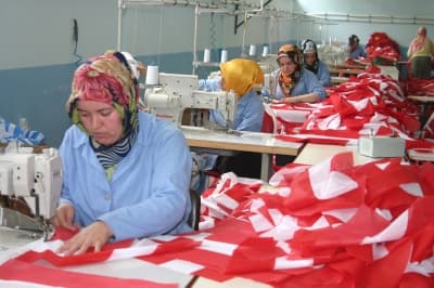 Euro 2008 İçin 400 Bin Türk Bayrağı Üretildi 