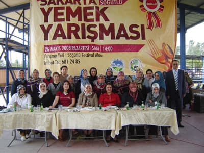Söğütlü'de Yemek Yarışması