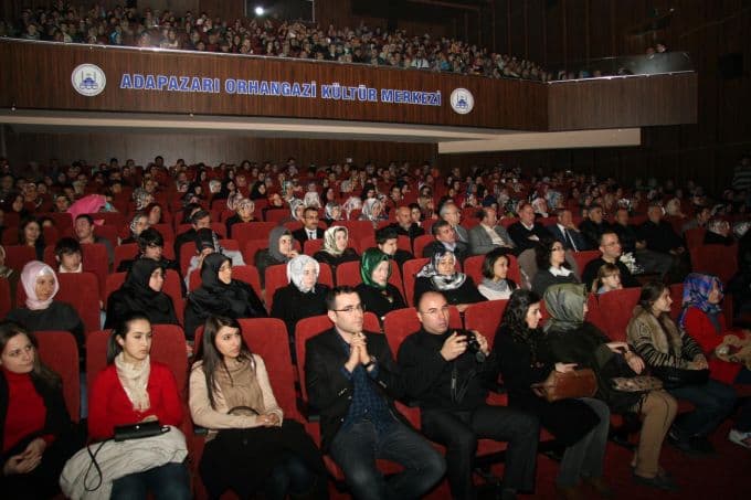 Dursun Ali Erzincanlı'ya yoğun ilgi