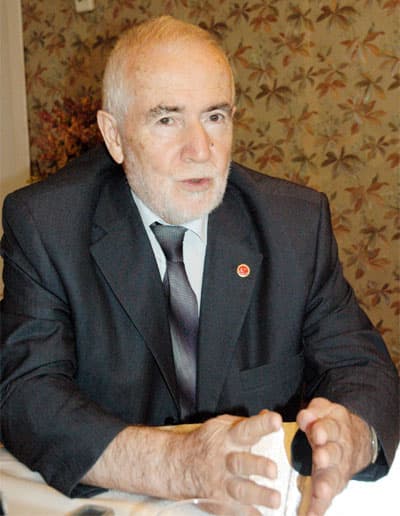 SP'li Cevat Ayhan'dan Siyasi Kriz Değerlendirmesi