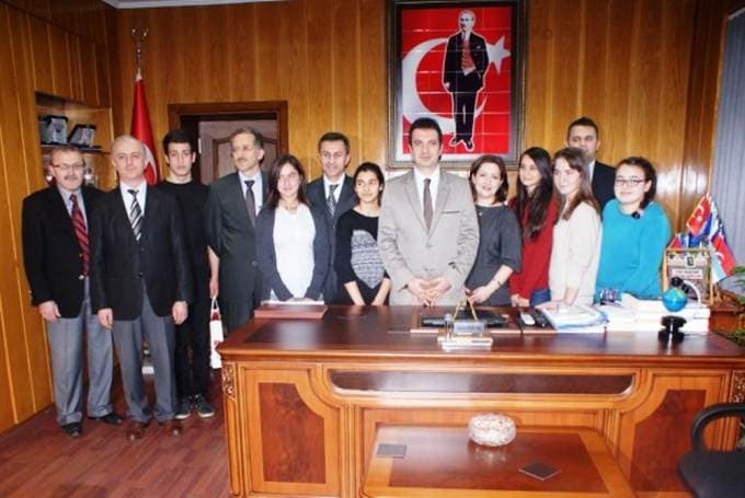 Karasu'da geleceğin yazarları yetişiyor