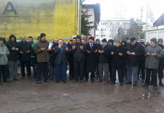 Sapanca'dan Suriye'ye insanlık taşındı